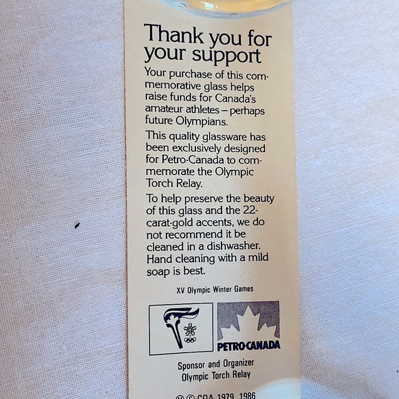 Six 1986 Petro-Canada Olympic Torch Champagne flutes with 22 karat gold design - Picture 5 of 5